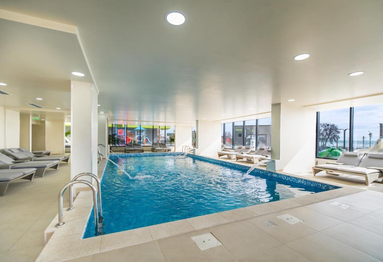 Orizont Sea View Apartment- Spa N Pools Beach Resort Mamaia Ngoại thất bức ảnh